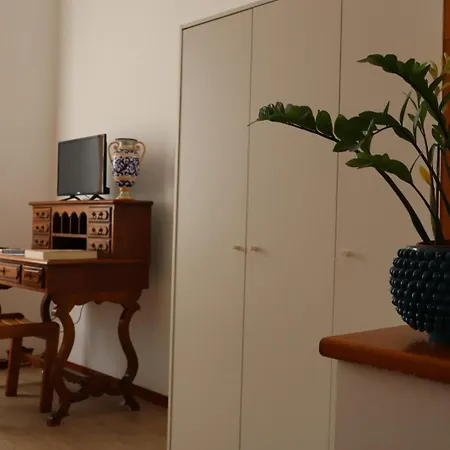 Casa Milo